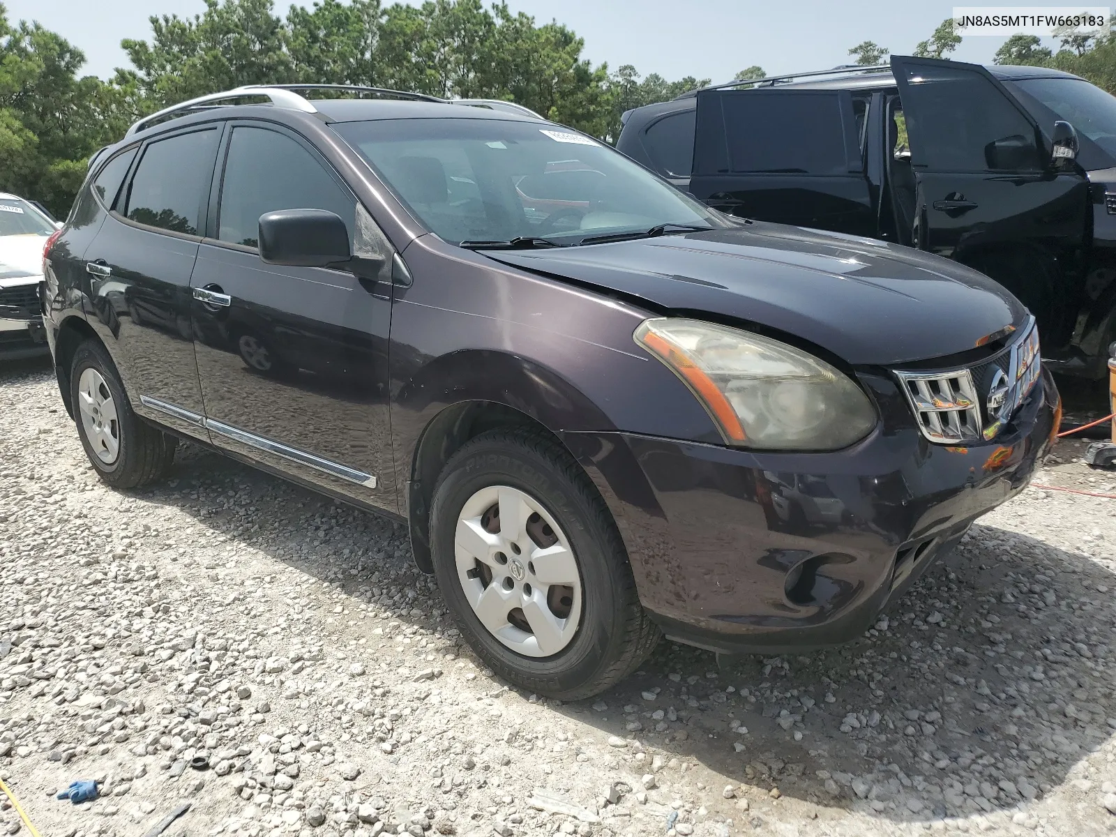 2015 Nissan Rogue Select S VIN: JN8AS5MT1FW663183 Lot: 65359354