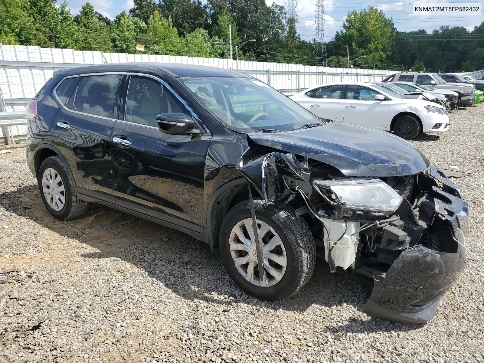 2015 Nissan Rogue S VIN: KNMAT2MT5FP582432 Lot: 65832424