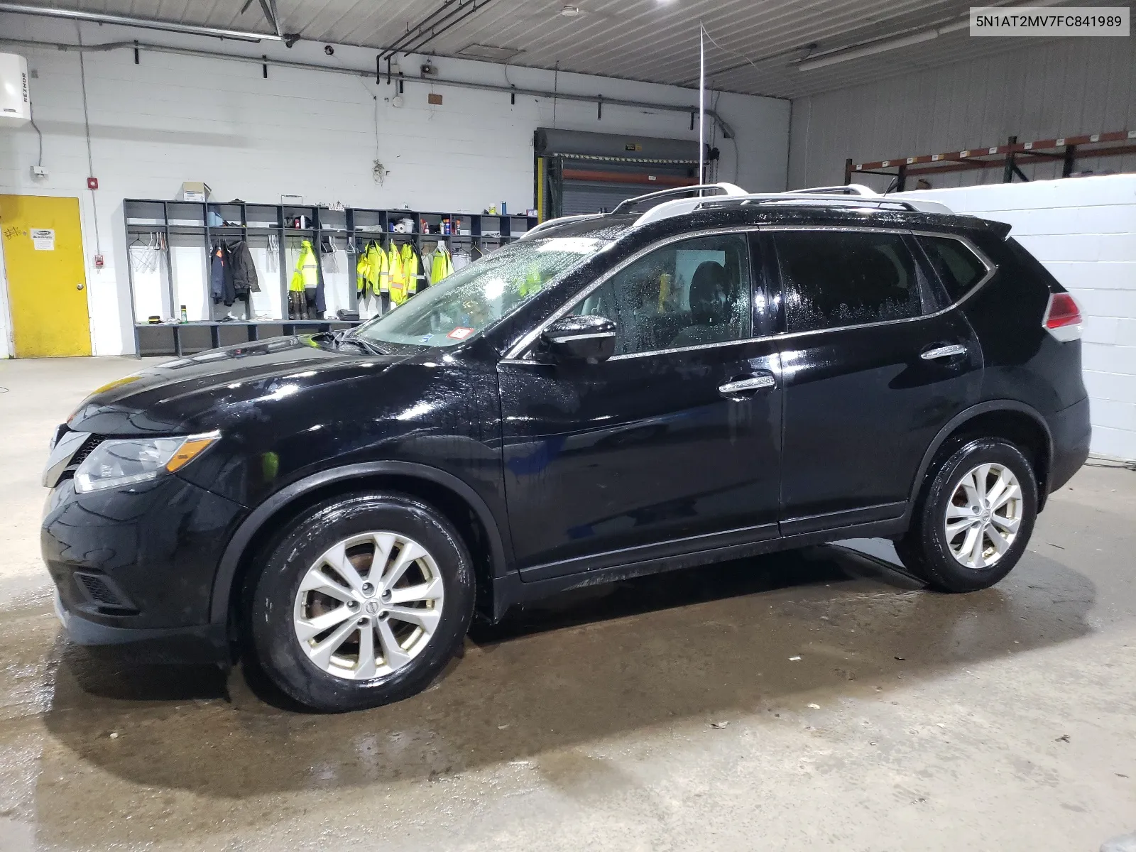 2015 Nissan Rogue S VIN: 5N1AT2MV7FC841989 Lot: 65845184