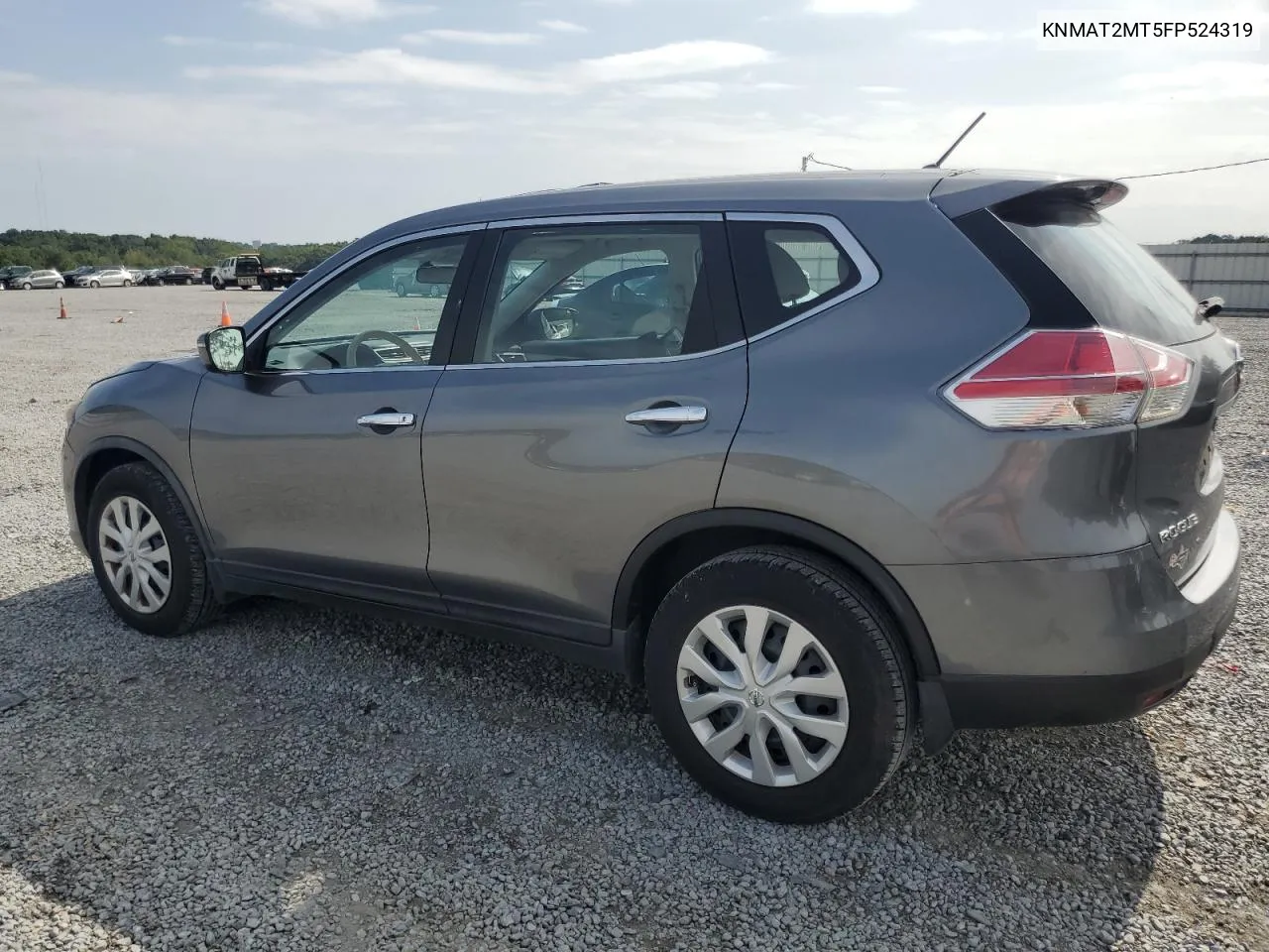 2015 Nissan Rogue S VIN: KNMAT2MT5FP524319 Lot: 68300184