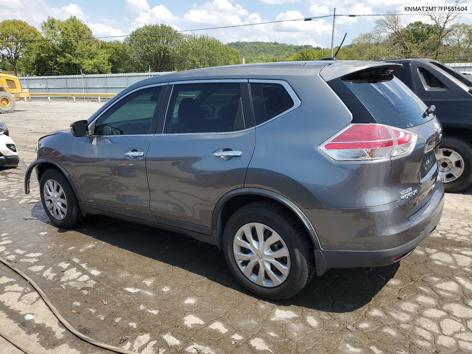 KNMAT2MT7FP551604 2015 Nissan Rogue S