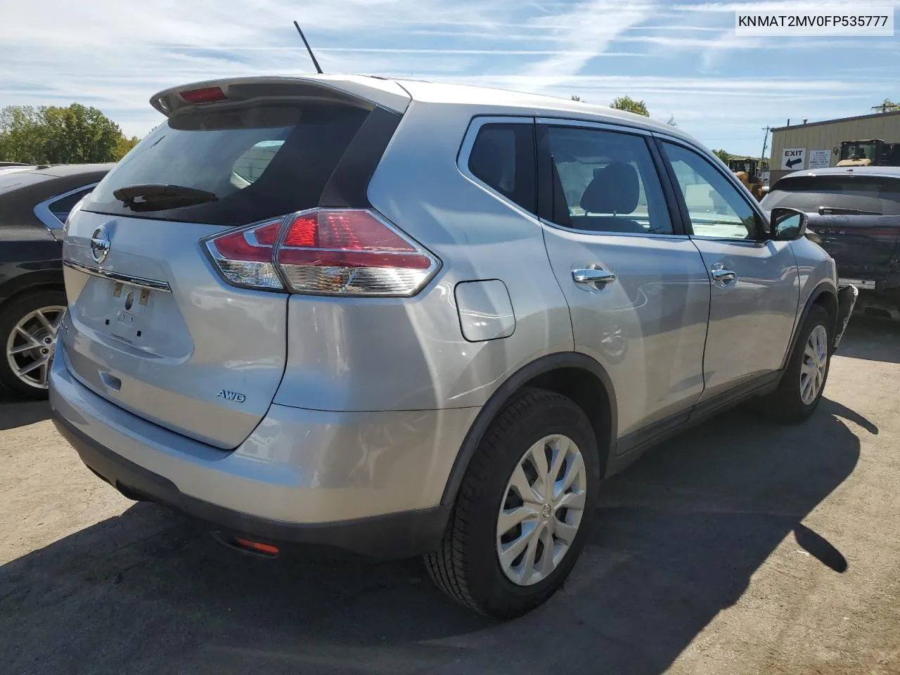 KNMAT2MV0FP535777 2015 Nissan Rogue S