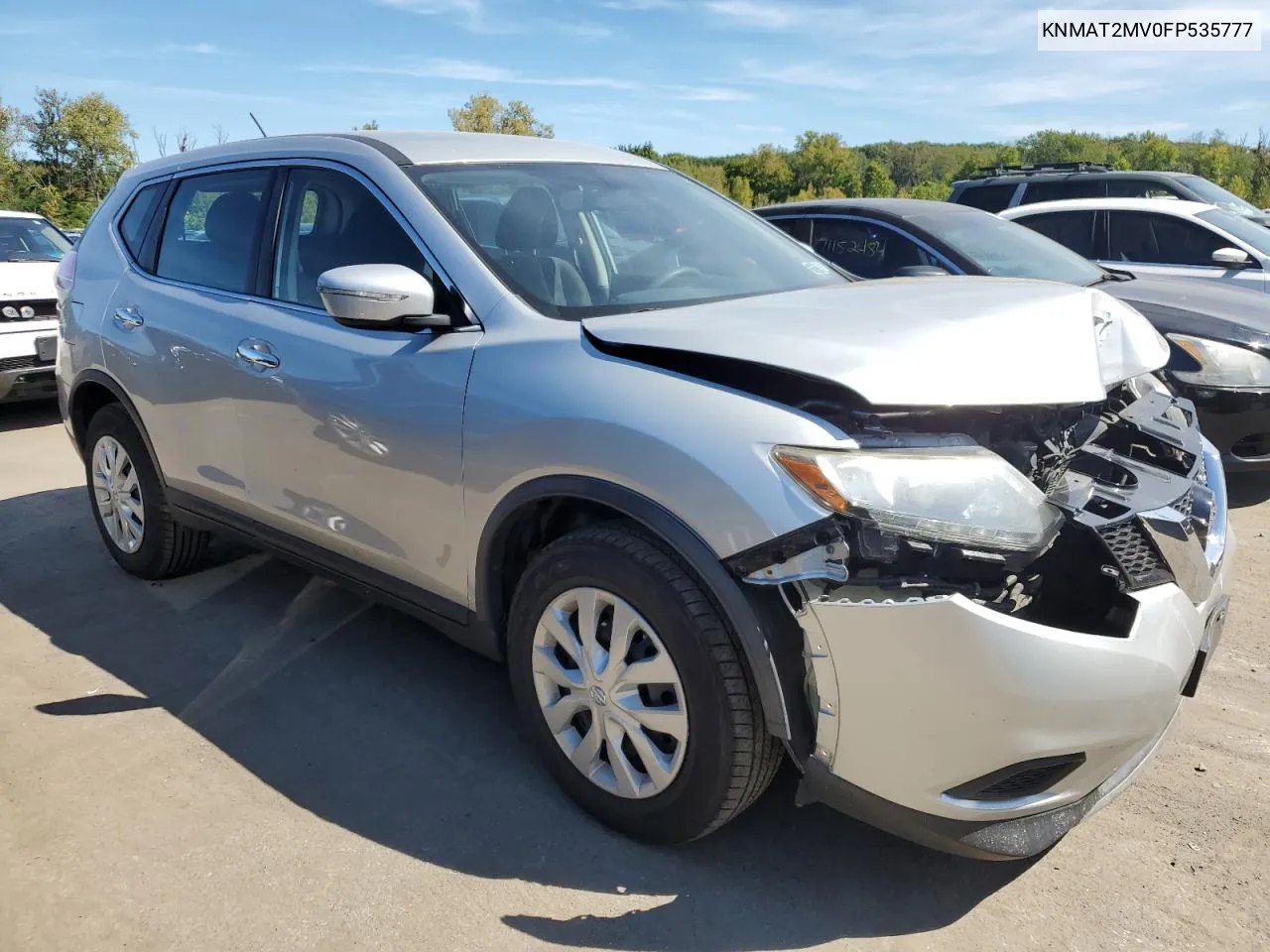 2015 Nissan Rogue S VIN: KNMAT2MV0FP535777 Lot: 69848094