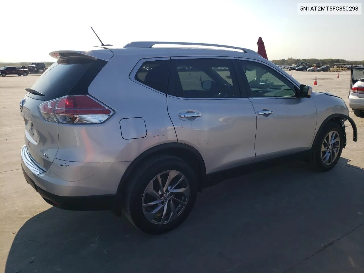 2015 Nissan Rogue S VIN: 5N1AT2MT5FC850298 Lot: 70147934