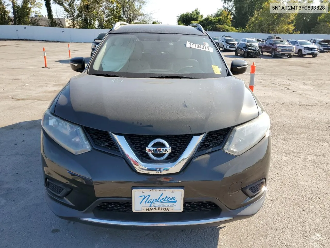 2015 Nissan Rogue S VIN: 5N1AT2MT3FC893828 Lot: 71104314