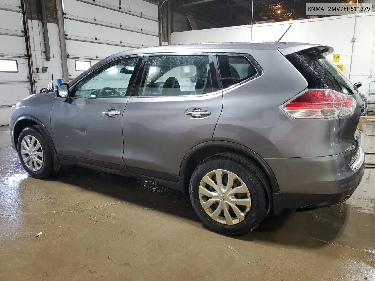 2015 Nissan Rogue S VIN: KNMAT2MV7FP511279 Lot: 71875574