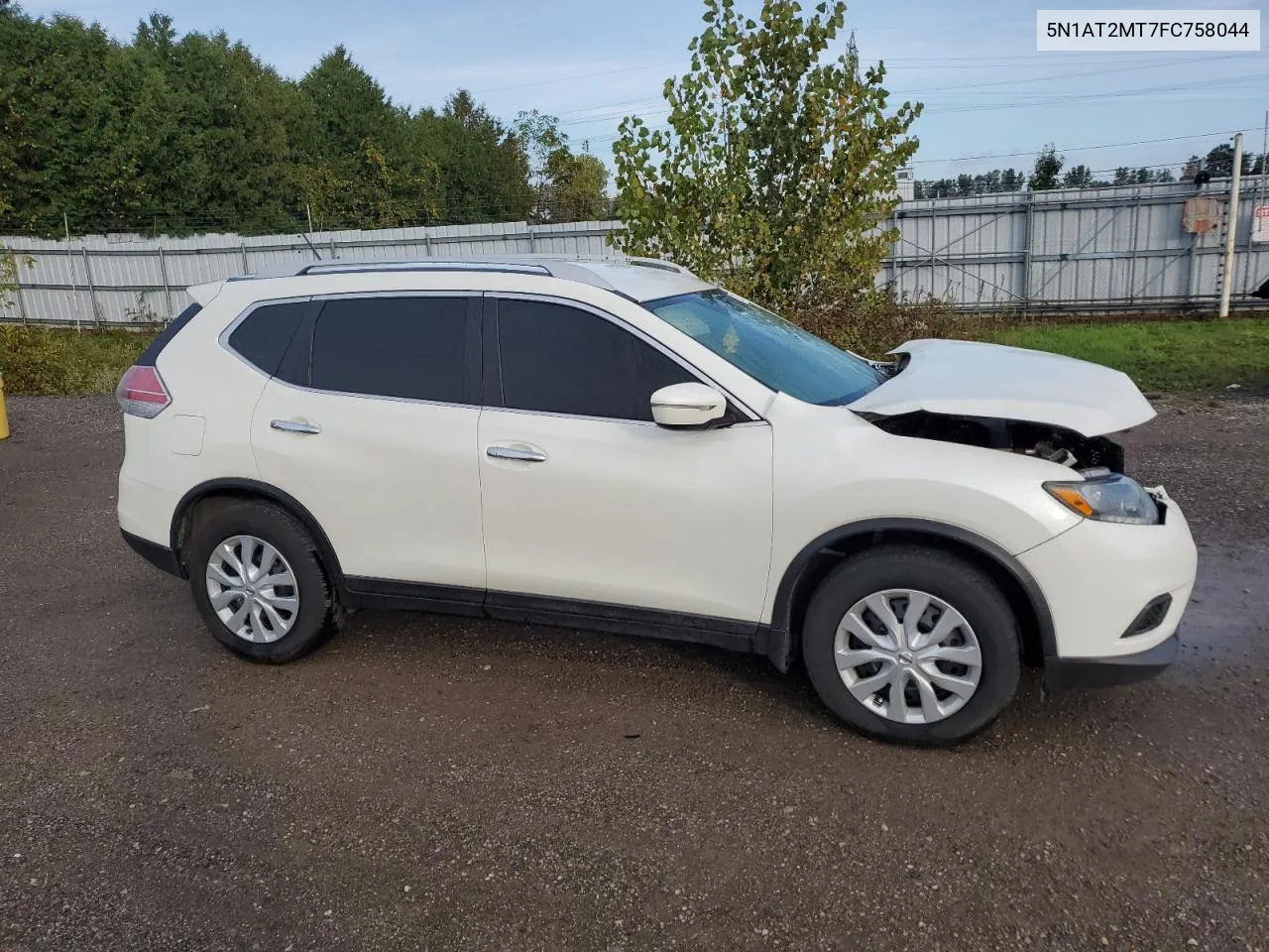 5N1AT2MT7FC758044 2015 Nissan Rogue S