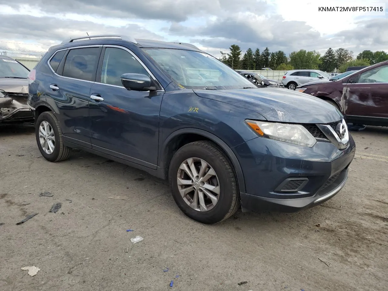 2015 Nissan Rogue S VIN: KNMAT2MV8FP517415 Lot: 73622634