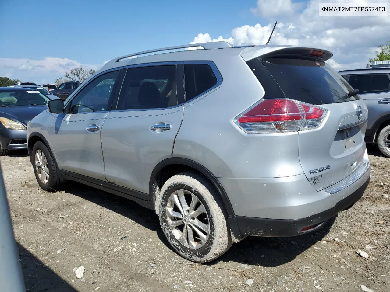 2015 Nissan Rogue S VIN: KNMAT2MT7FP557483 Lot: 73844964