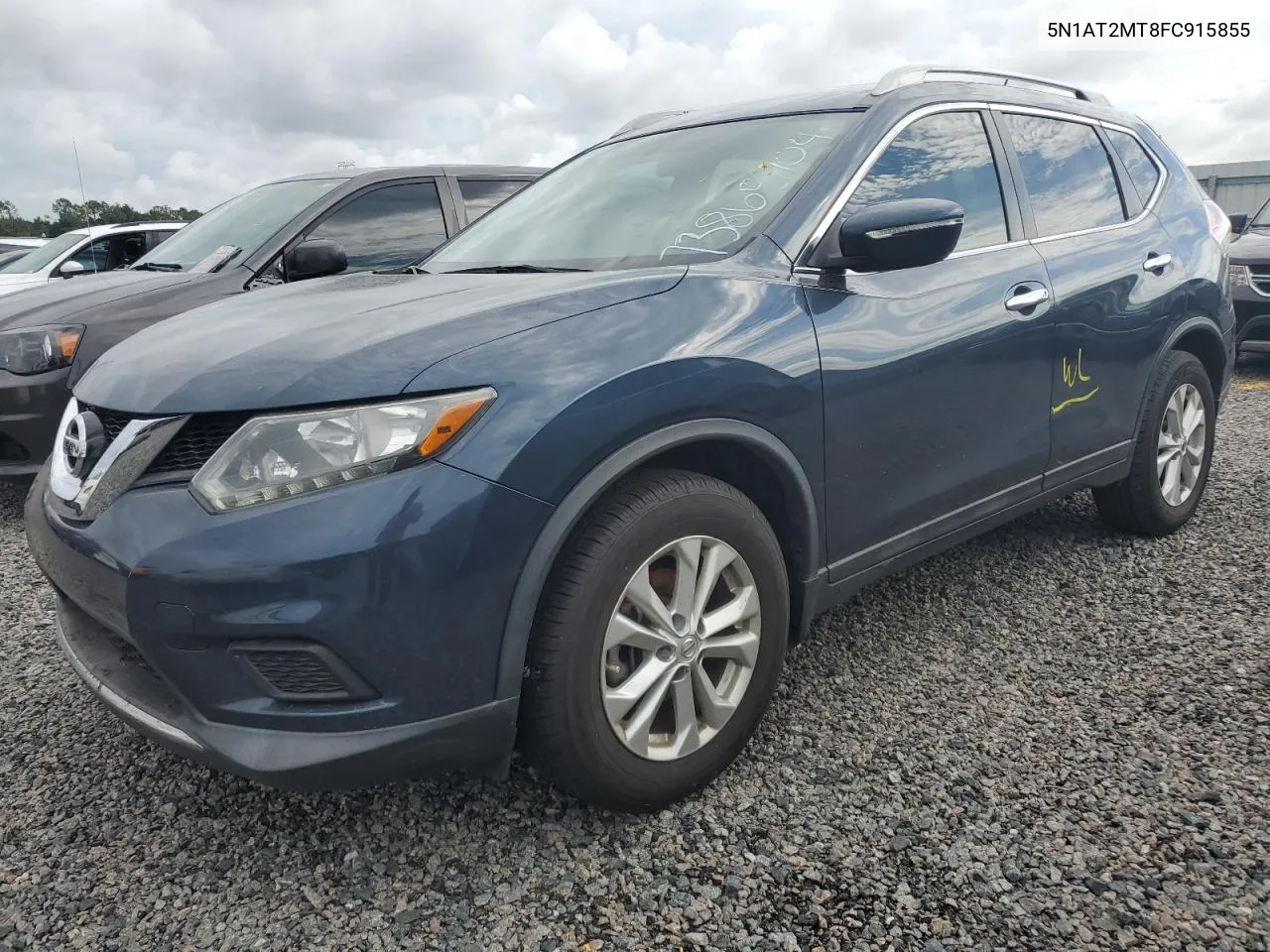 2015 Nissan Rogue S VIN: 5N1AT2MT8FC915855 Lot: 73865704