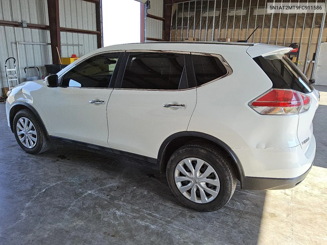 2015 Nissan Rogue S VIN: 5N1AT2MT9FC911586 Lot: 75346514