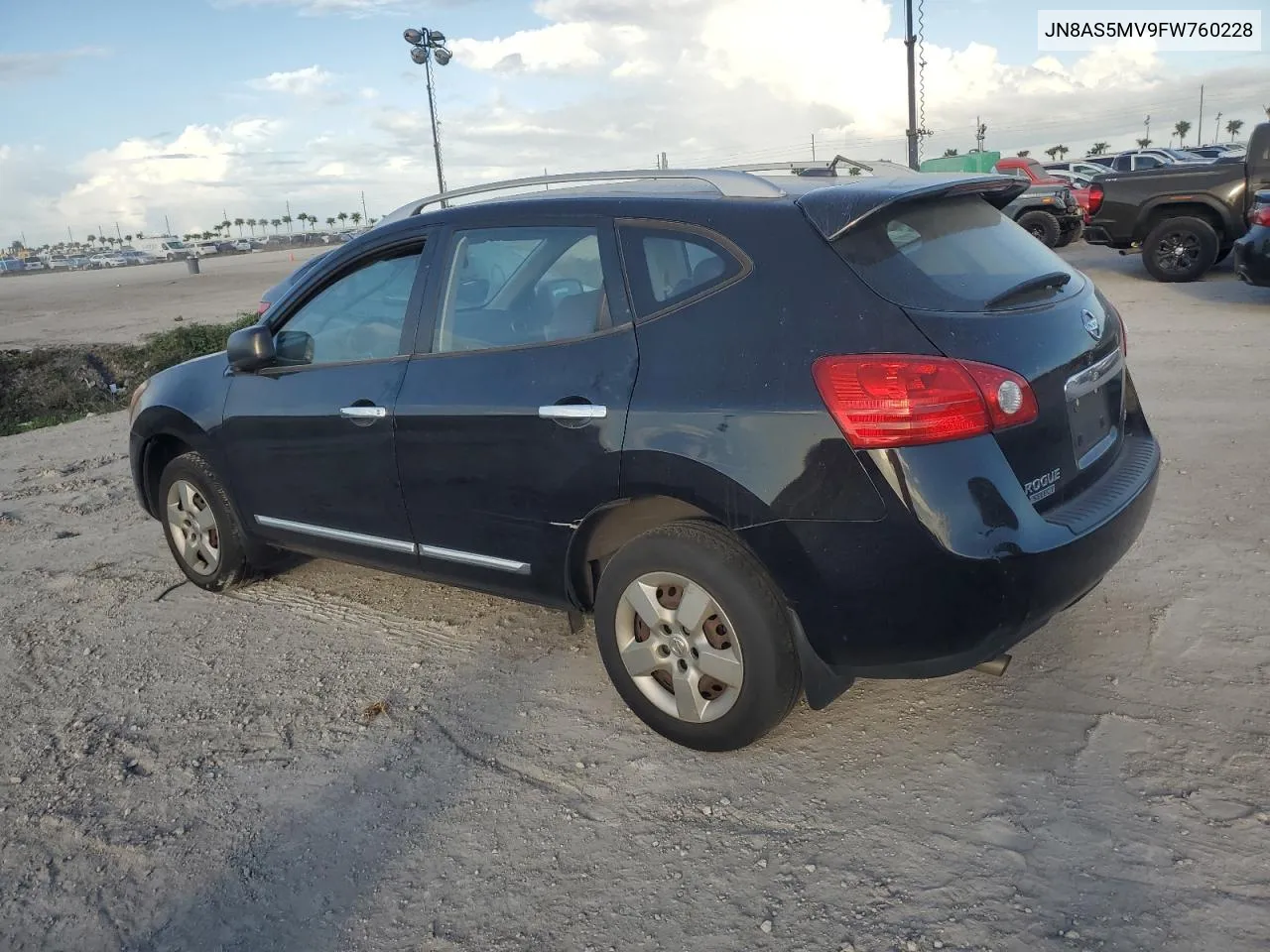 JN8AS5MV9FW760228 2015 Nissan Rogue Select S