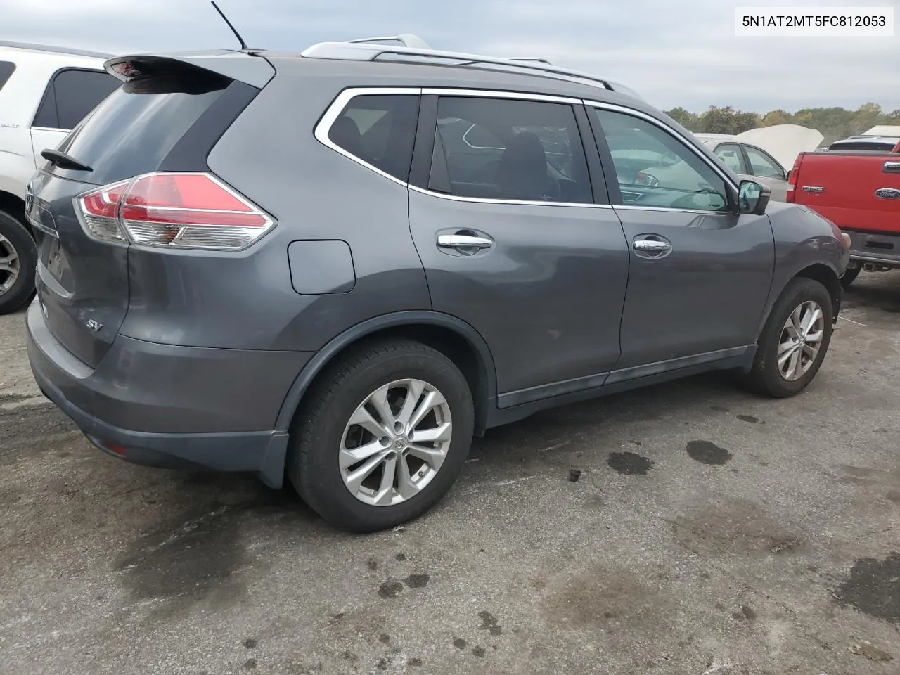 2015 Nissan Rogue S VIN: 5N1AT2MT5FC812053 Lot: 77539484