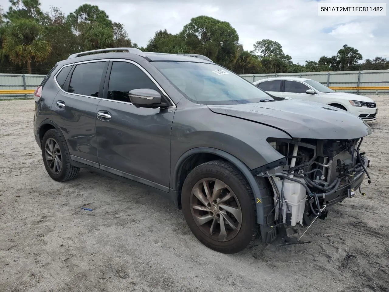 2015 Nissan Rogue S VIN: 5N1AT2MT1FC811482 Lot: 78253284