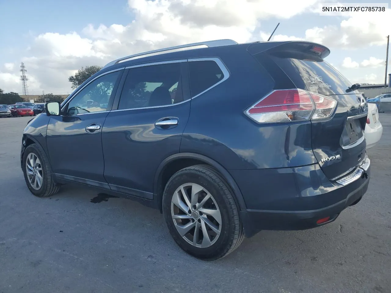 2015 Nissan Rogue S VIN: 5N1AT2MTXFC785738 Lot: 78611564