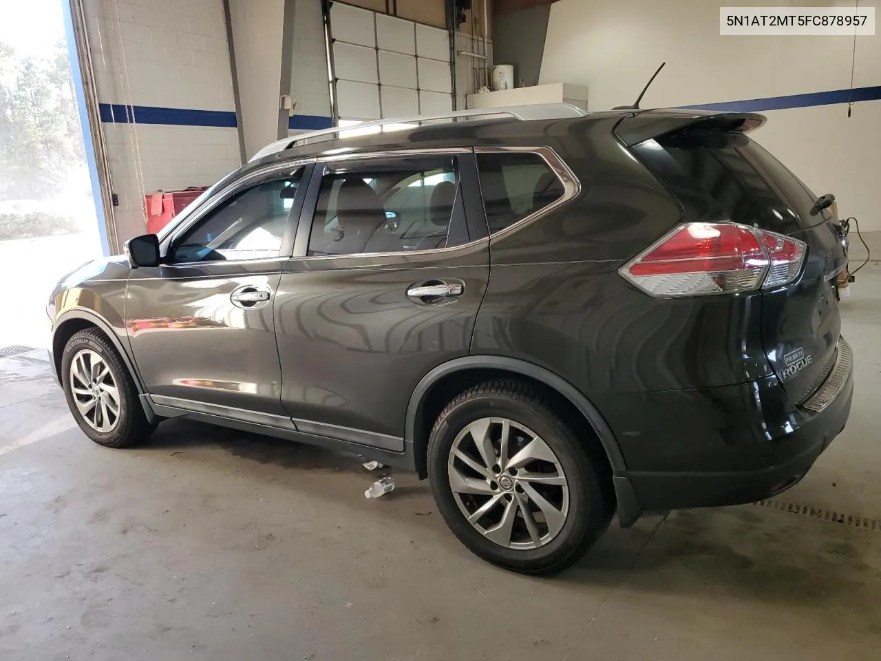 2015 Nissan Rogue S VIN: 5N1AT2MT5FC878957 Lot: 79662424