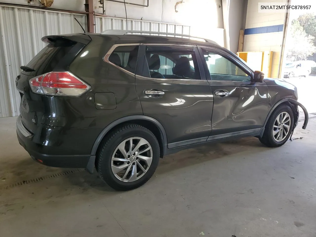 2015 Nissan Rogue S VIN: 5N1AT2MT5FC878957 Lot: 79662424