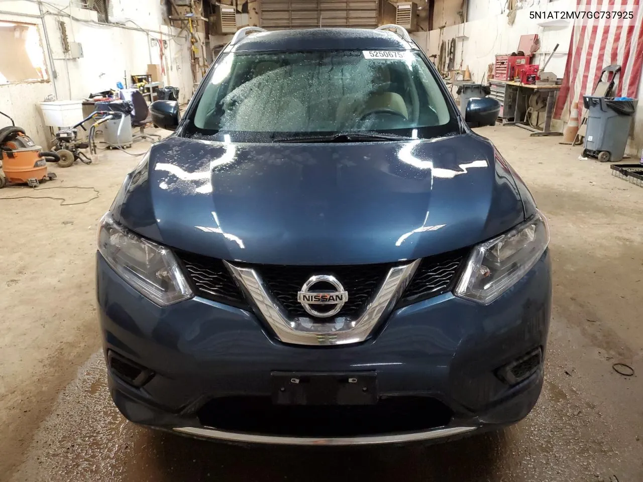 2016 Nissan Rogue S VIN: 5N1AT2MV7GC737925 Lot: 52506754