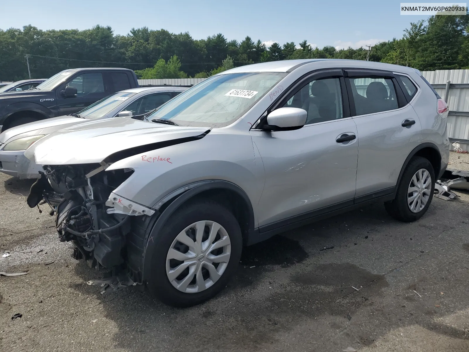 2016 Nissan Rogue S VIN: KNMAT2MV6GP620933 Lot: 61631734