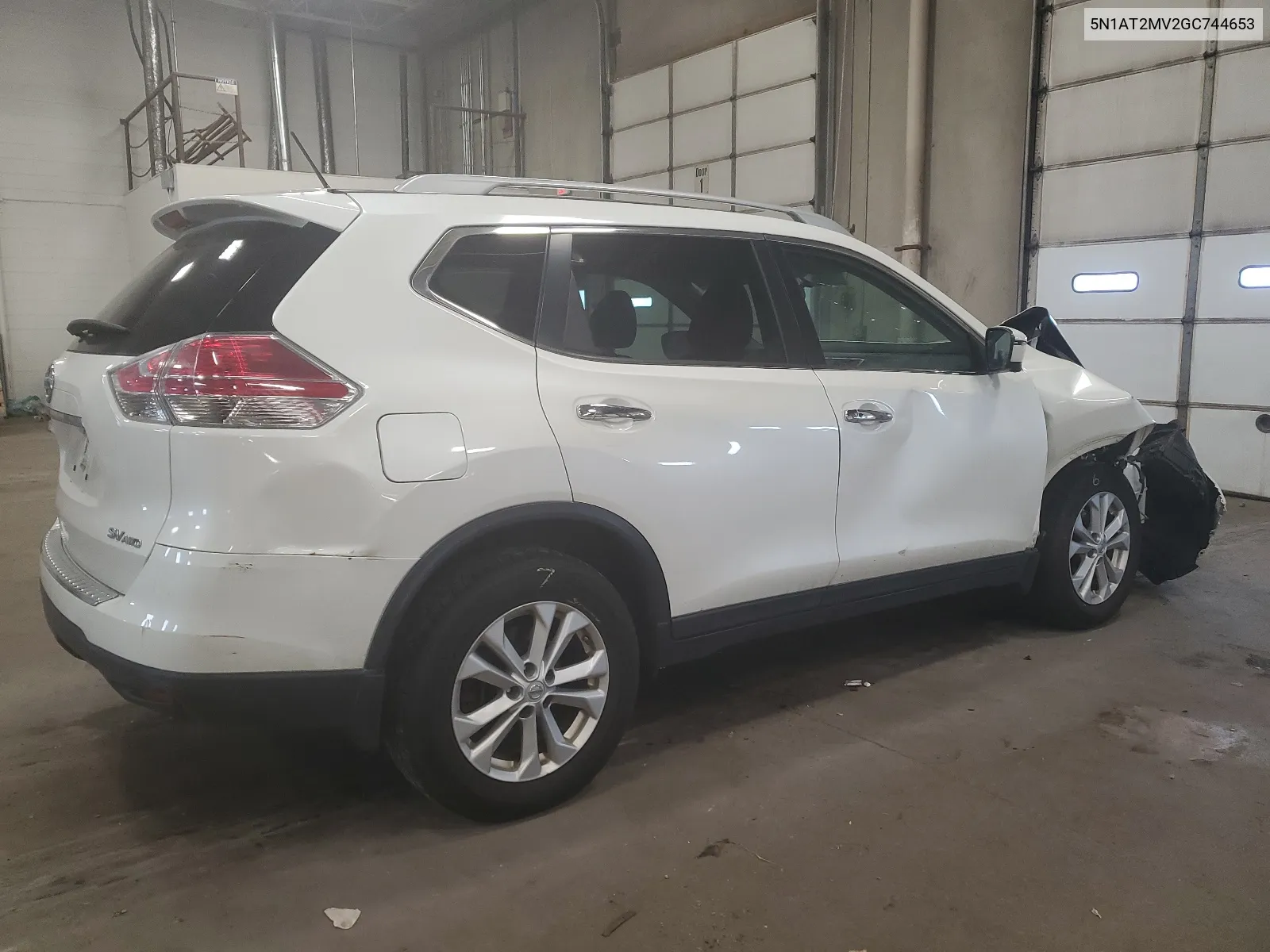 5N1AT2MV2GC744653 2016 Nissan Rogue S