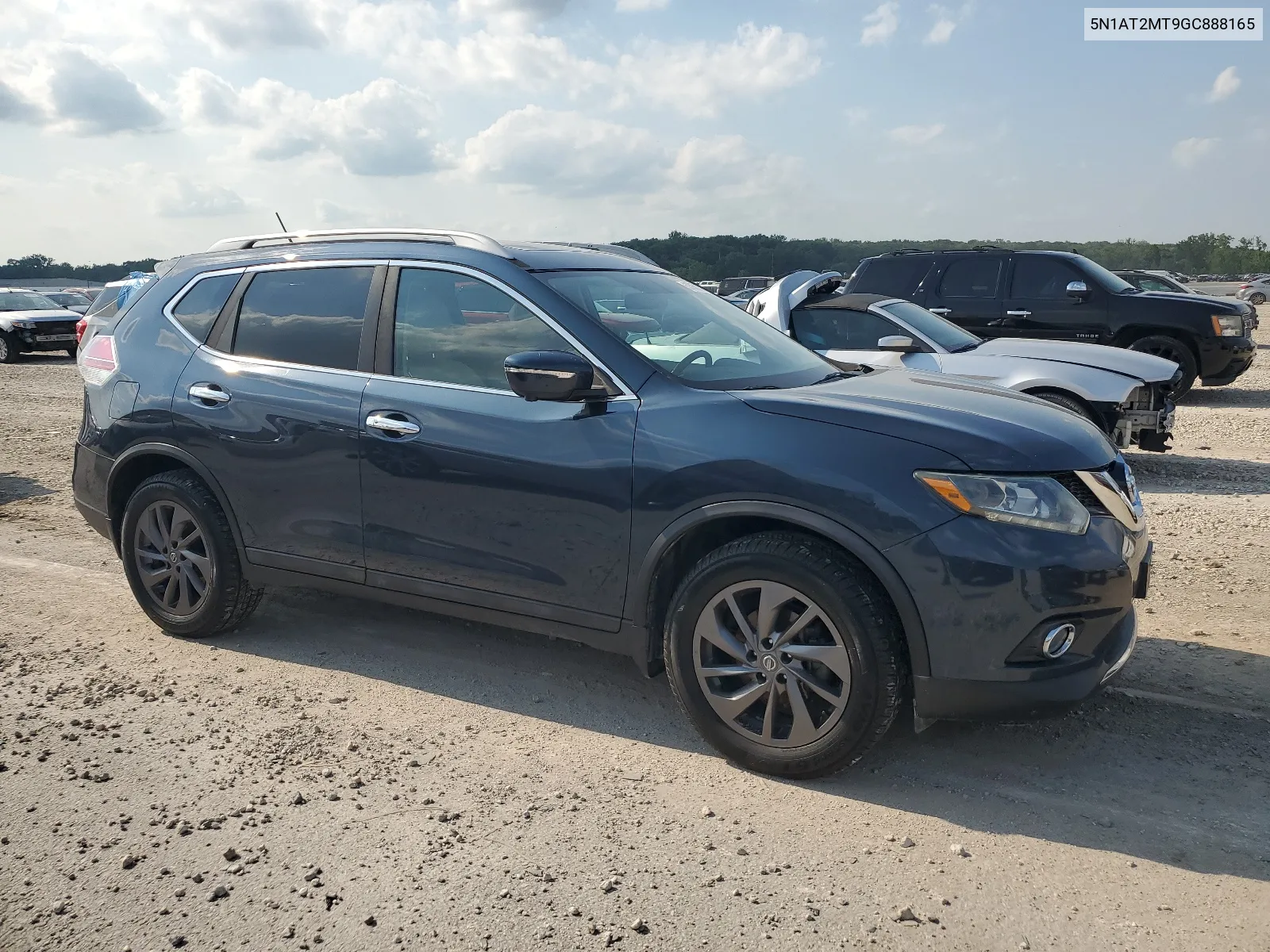 2016 Nissan Rogue S VIN: 5N1AT2MT9GC888165 Lot: 63057034