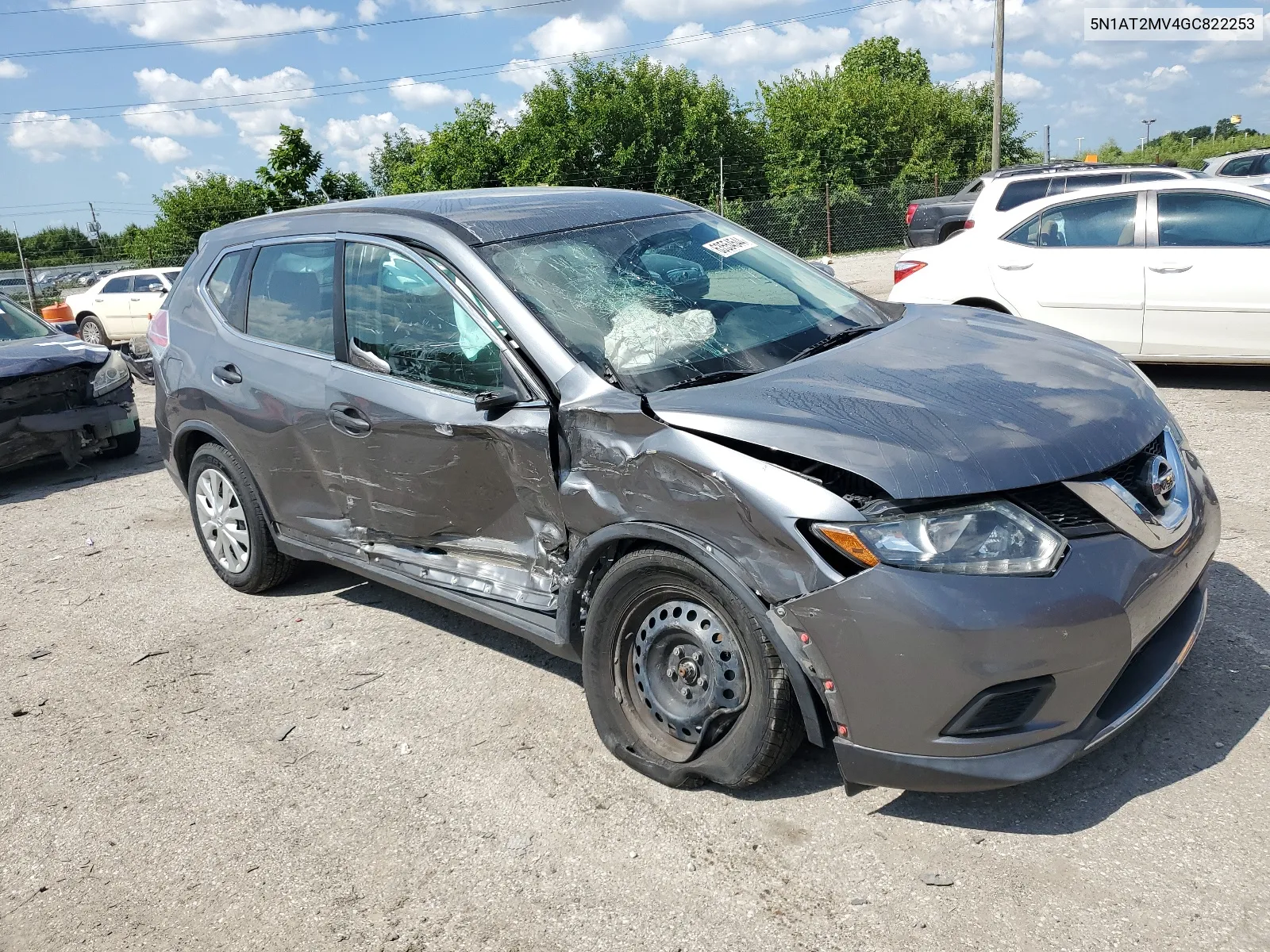 2016 Nissan Rogue S VIN: 5N1AT2MV4GC822253 Lot: 63554544