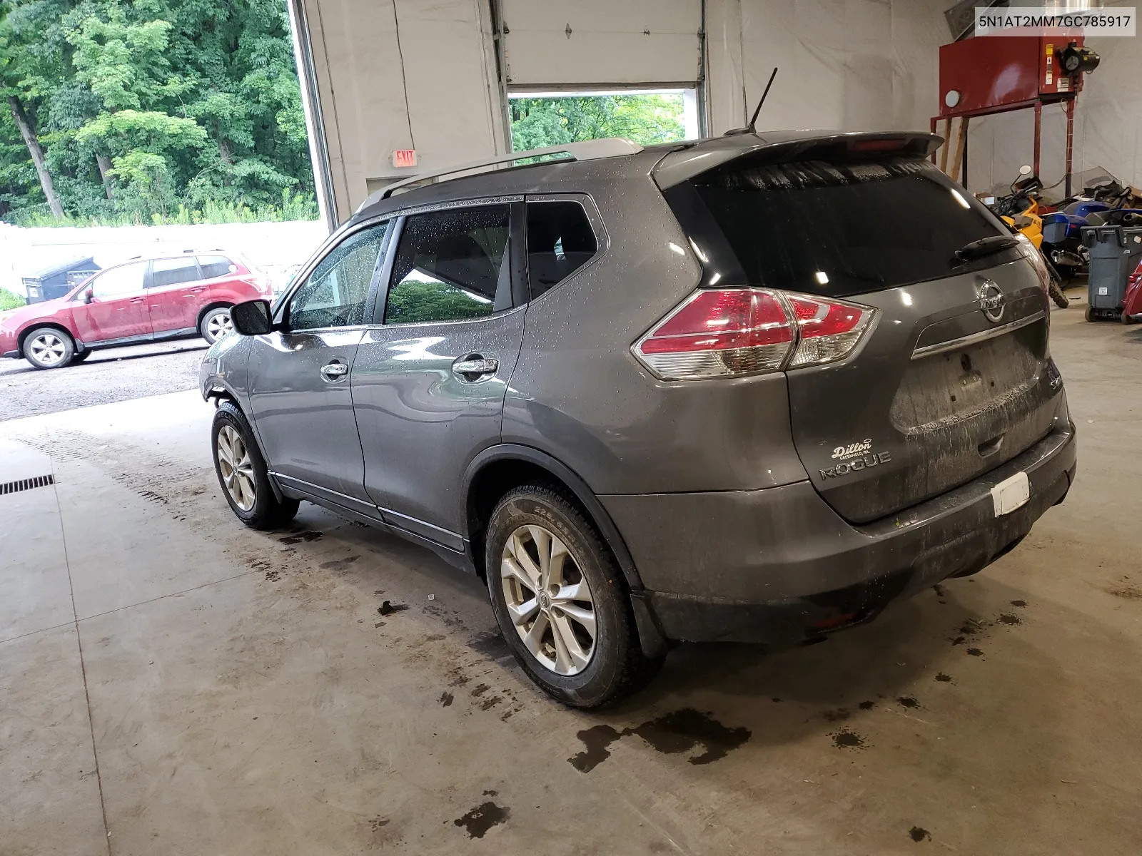 2016 Nissan Rogue S VIN: 5N1AT2MM7GC785917 Lot: 63746254