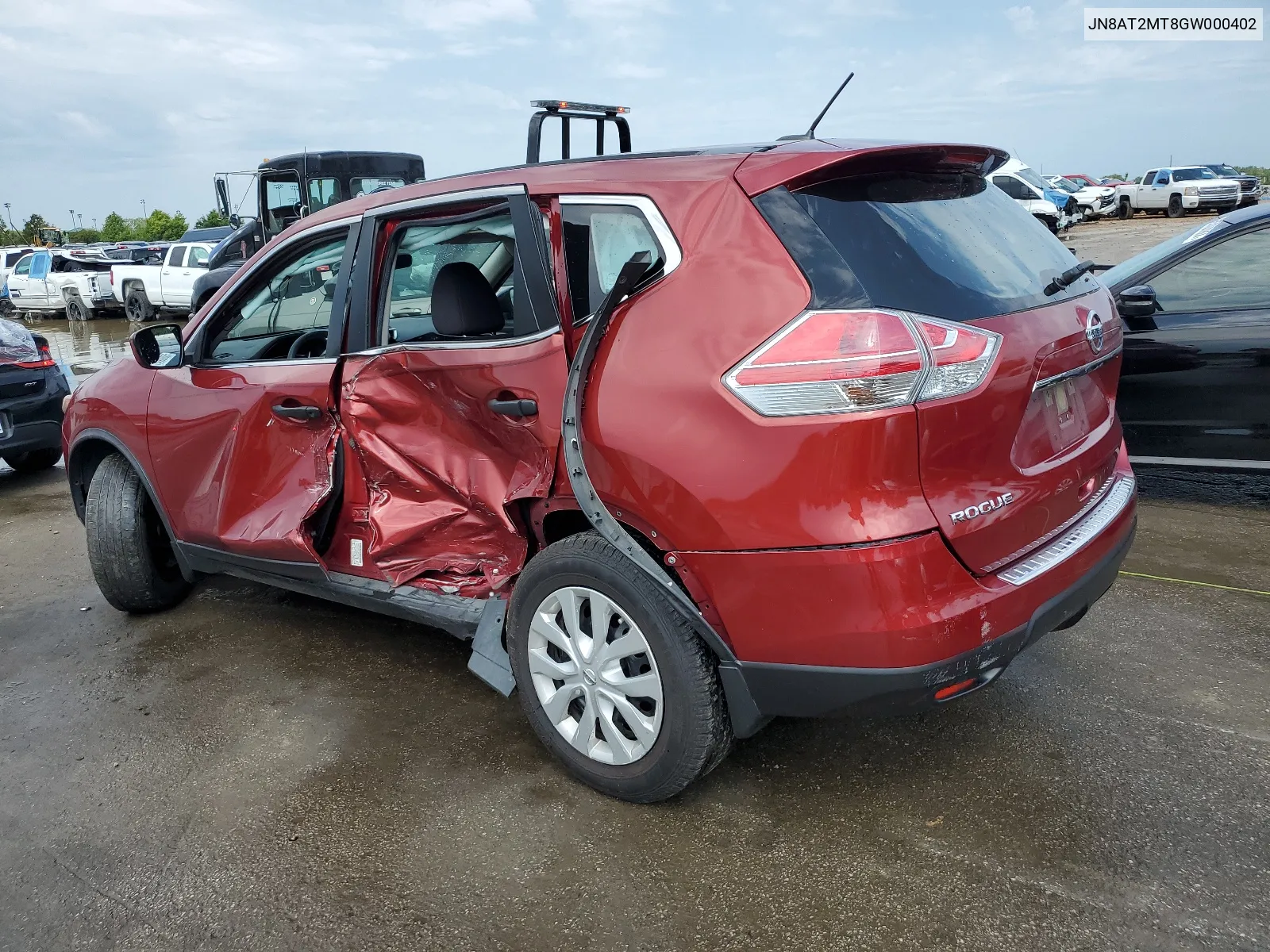 2016 Nissan Rogue S VIN: JN8AT2MT8GW000402 Lot: 64595594