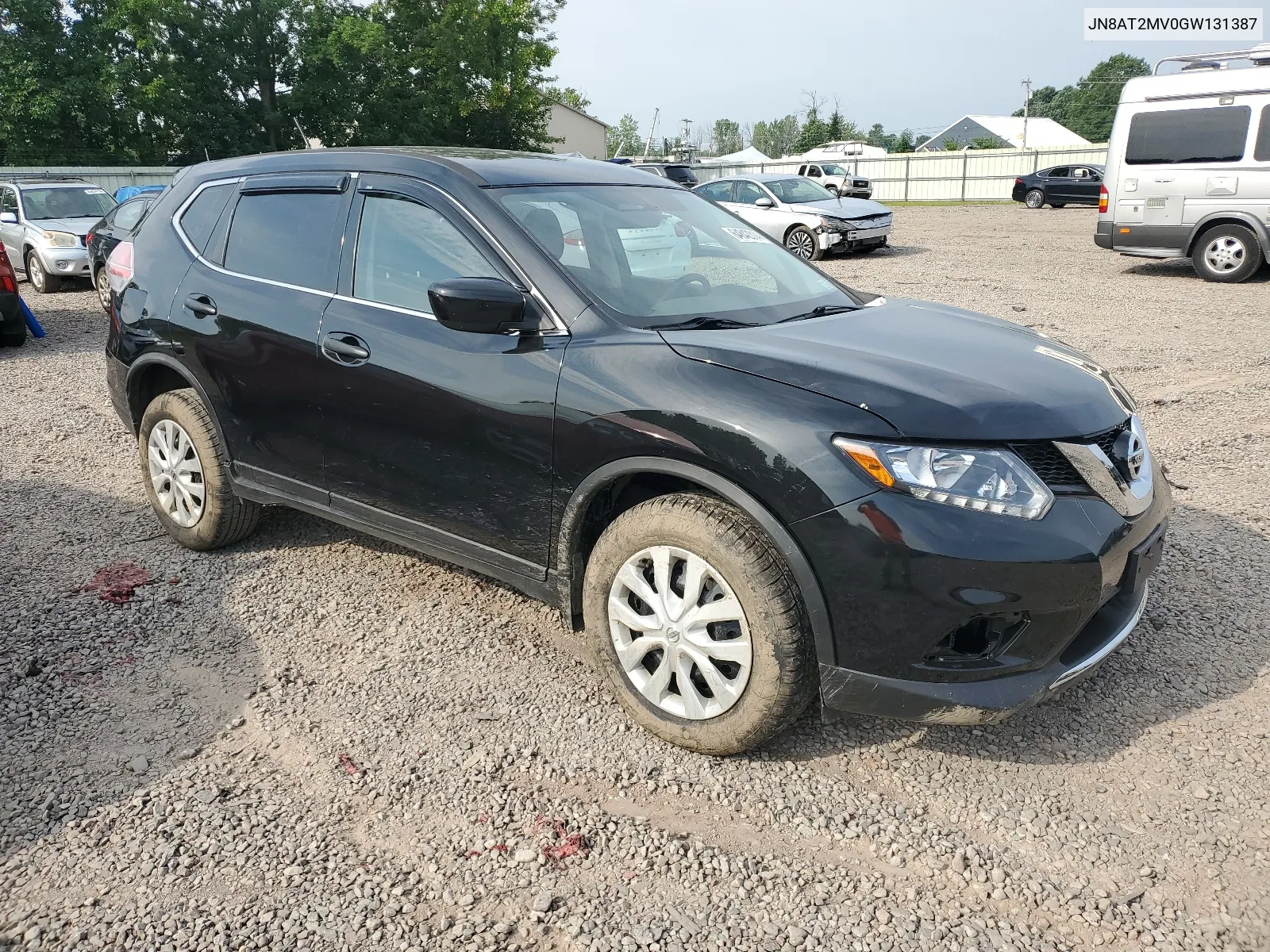 2016 Nissan Rogue S VIN: JN8AT2MV0GW131387 Lot: 64842314