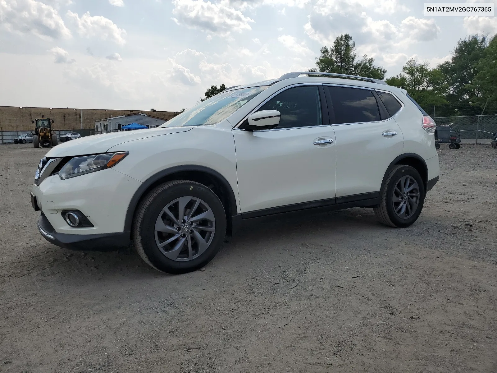 2016 Nissan Rogue S VIN: 5N1AT2MV2GC767365 Lot: 65136004