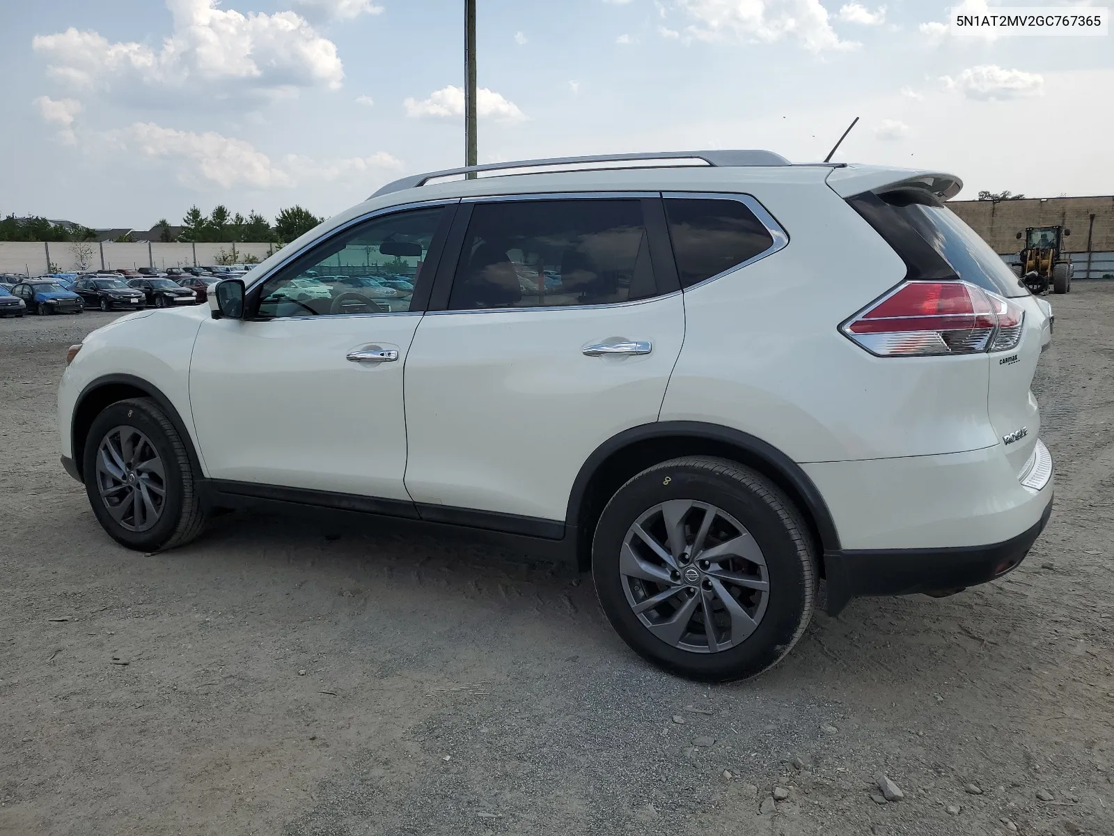 2016 Nissan Rogue S VIN: 5N1AT2MV2GC767365 Lot: 65136004