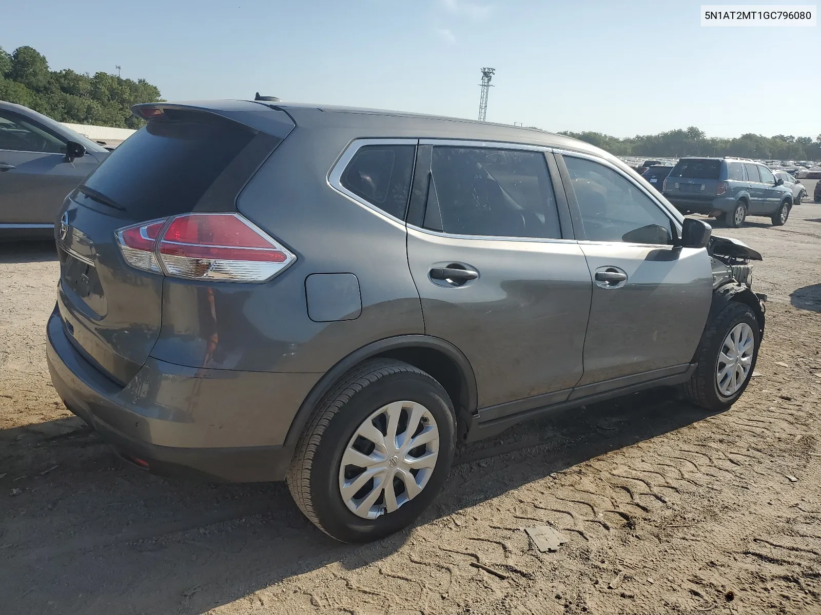 2016 Nissan Rogue S VIN: 5N1AT2MT1GC796080 Lot: 65243844