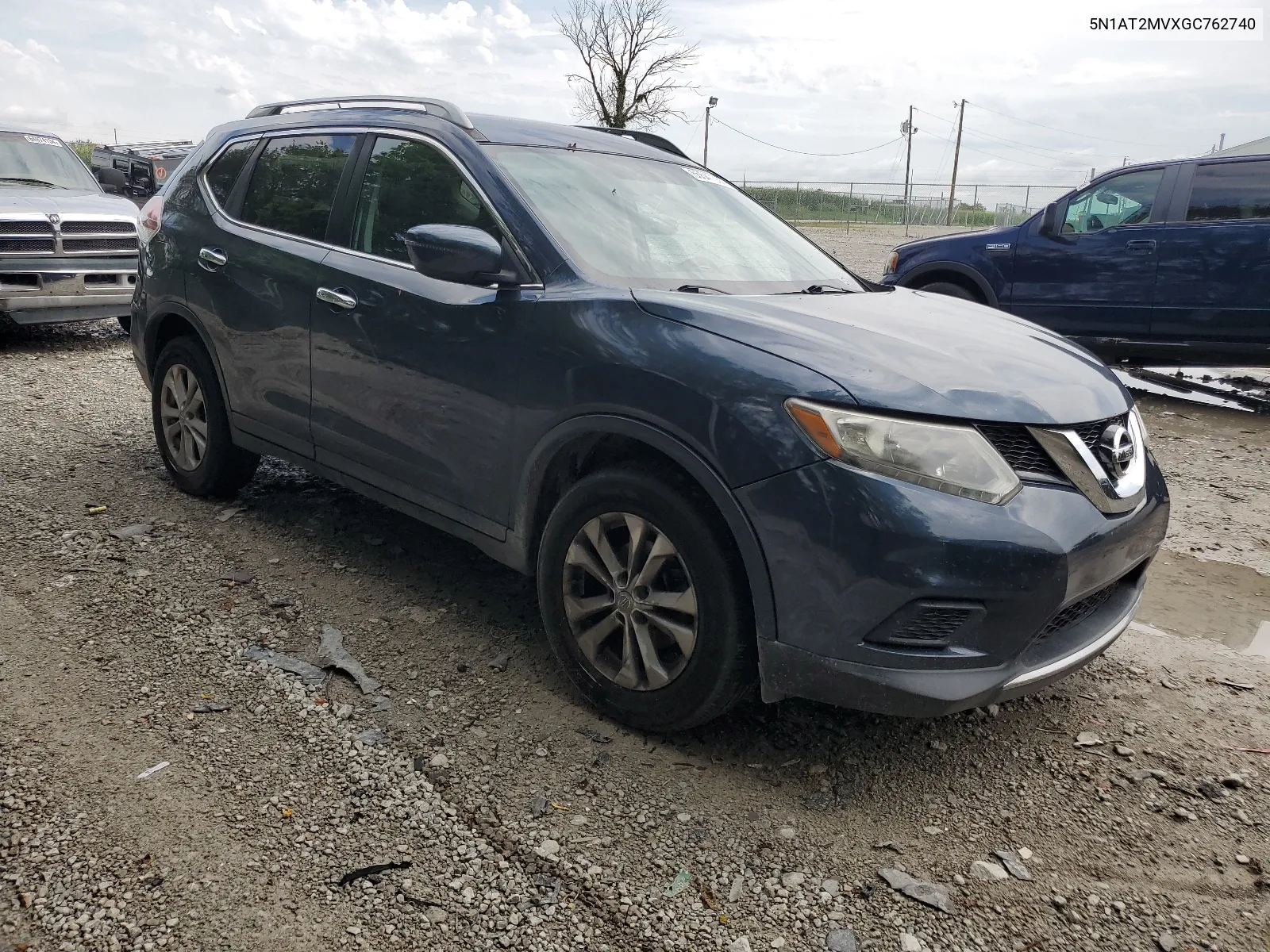 2016 Nissan Rogue S VIN: 5N1AT2MVXGC762740 Lot: 65547354