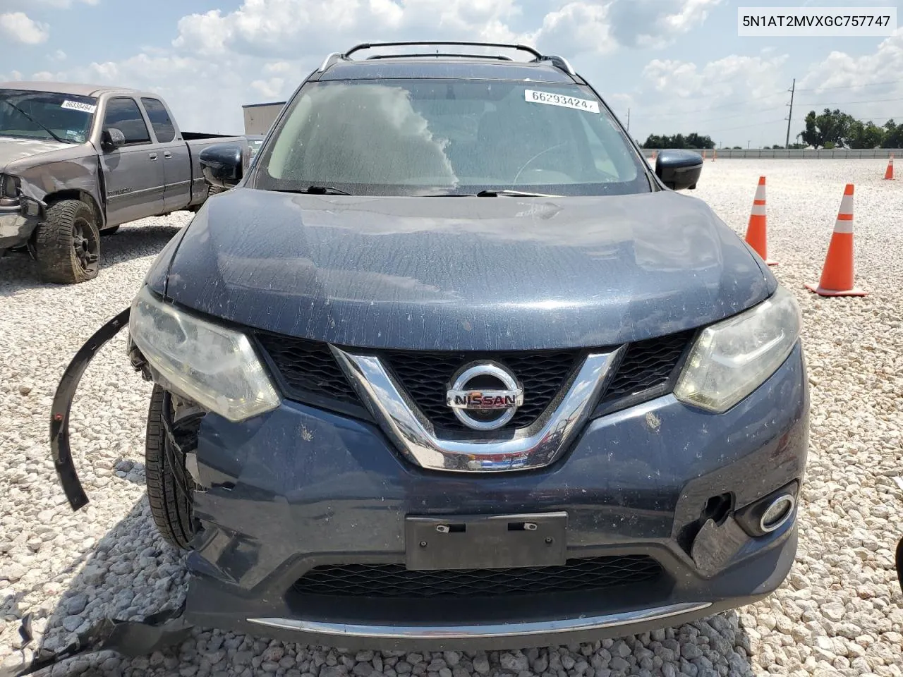 2016 Nissan Rogue S VIN: 5N1AT2MVXGC757747 Lot: 66293424