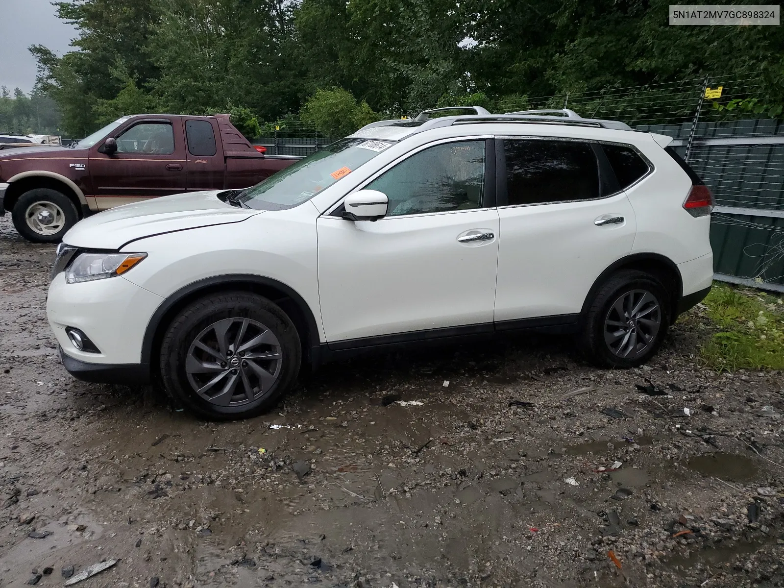 2016 Nissan Rogue S VIN: 5N1AT2MV7GC898324 Lot: 67108614