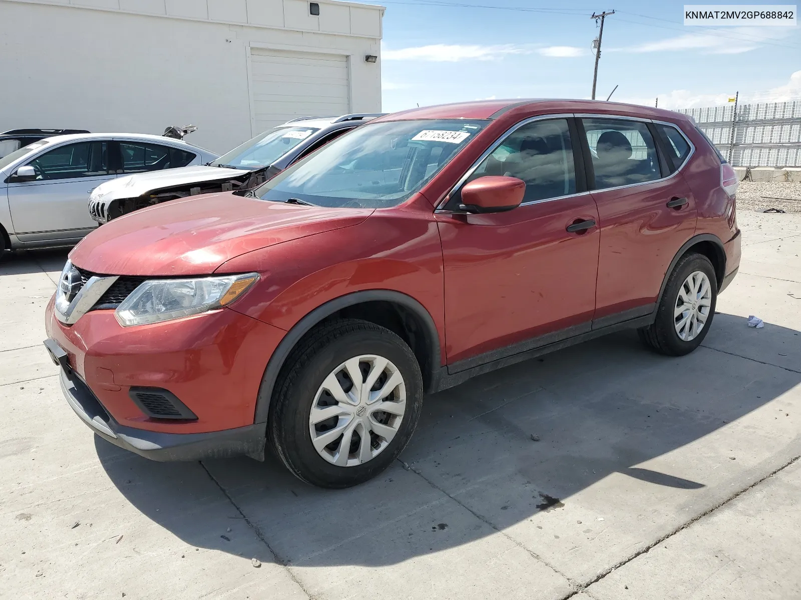 2016 Nissan Rogue S VIN: KNMAT2MV2GP688842 Lot: 67158234