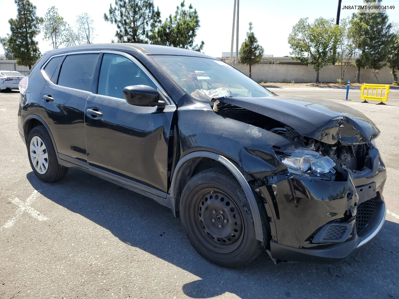 2016 Nissan Rogue S VIN: JN8AT2MT9GW004149 Lot: 67311244