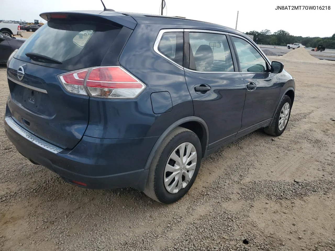 JN8AT2MT7GW016218 2016 Nissan Rogue S