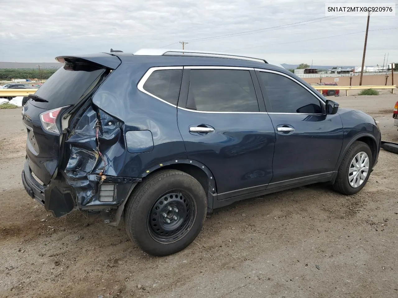 2016 Nissan Rogue S VIN: 5N1AT2MTXGC920976 Lot: 69025904