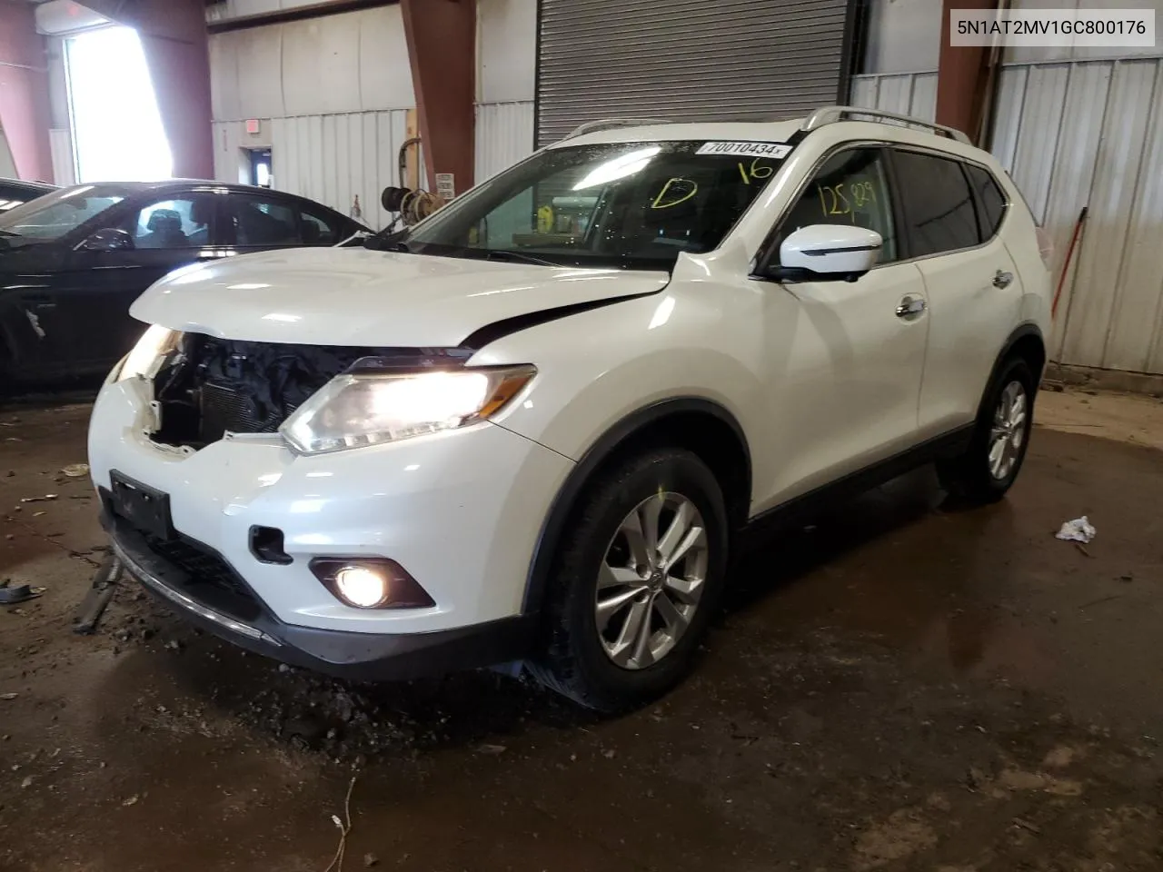 2016 Nissan Rogue S VIN: 5N1AT2MV1GC800176 Lot: 70010434