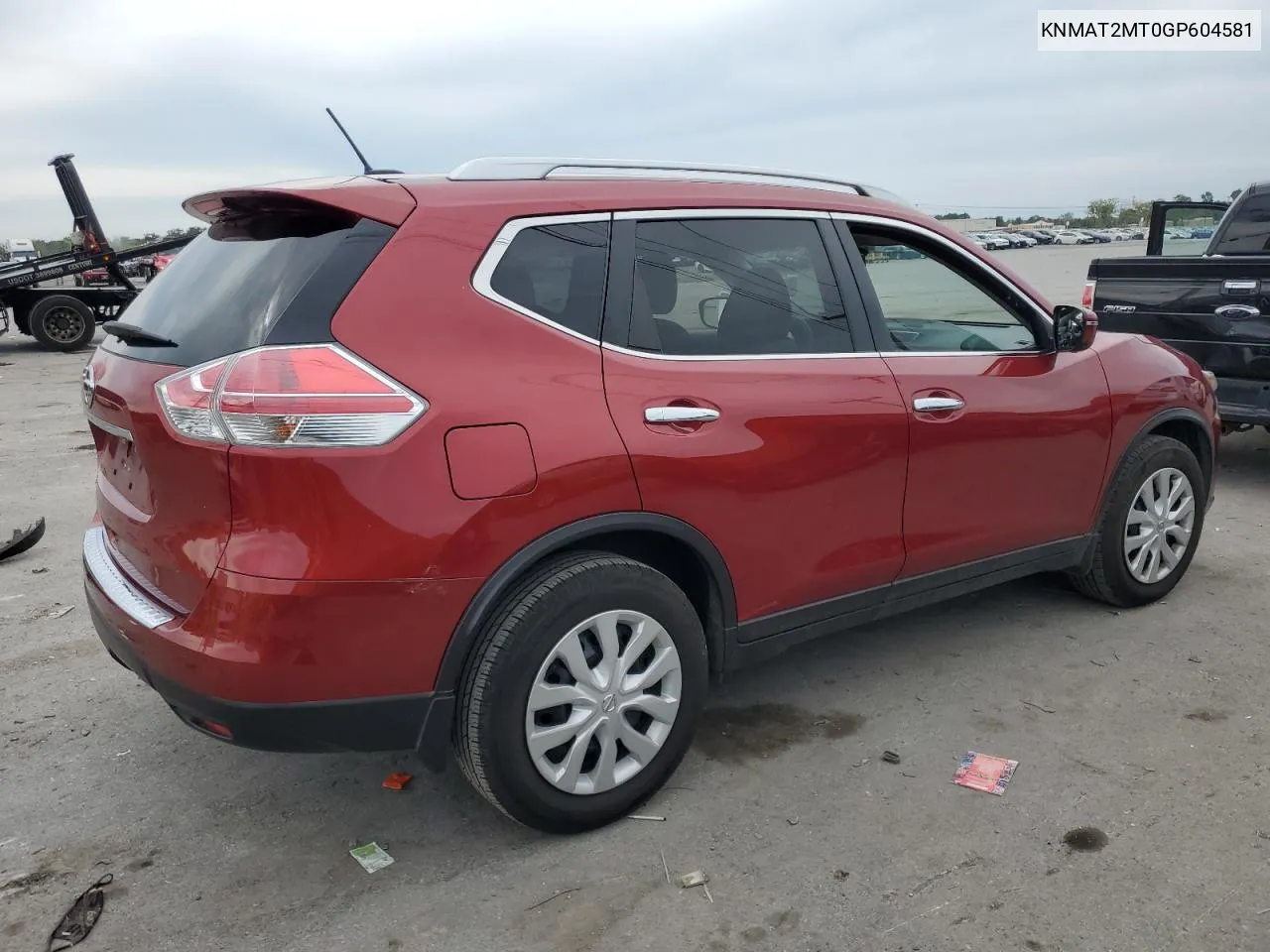 2016 Nissan Rogue S VIN: KNMAT2MT0GP604581 Lot: 70256254