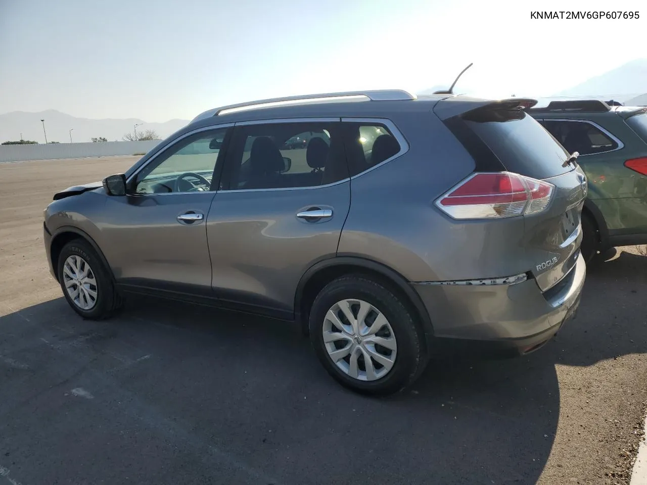 KNMAT2MV6GP607695 2016 Nissan Rogue S