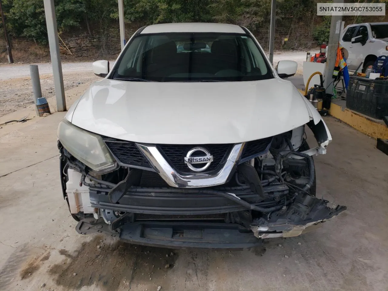 2016 Nissan Rogue S VIN: 5N1AT2MV5GC753055 Lot: 70848774