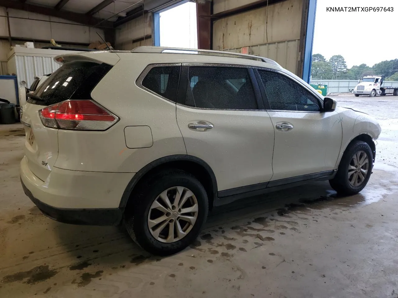 KNMAT2MTXGP697643 2016 Nissan Rogue S