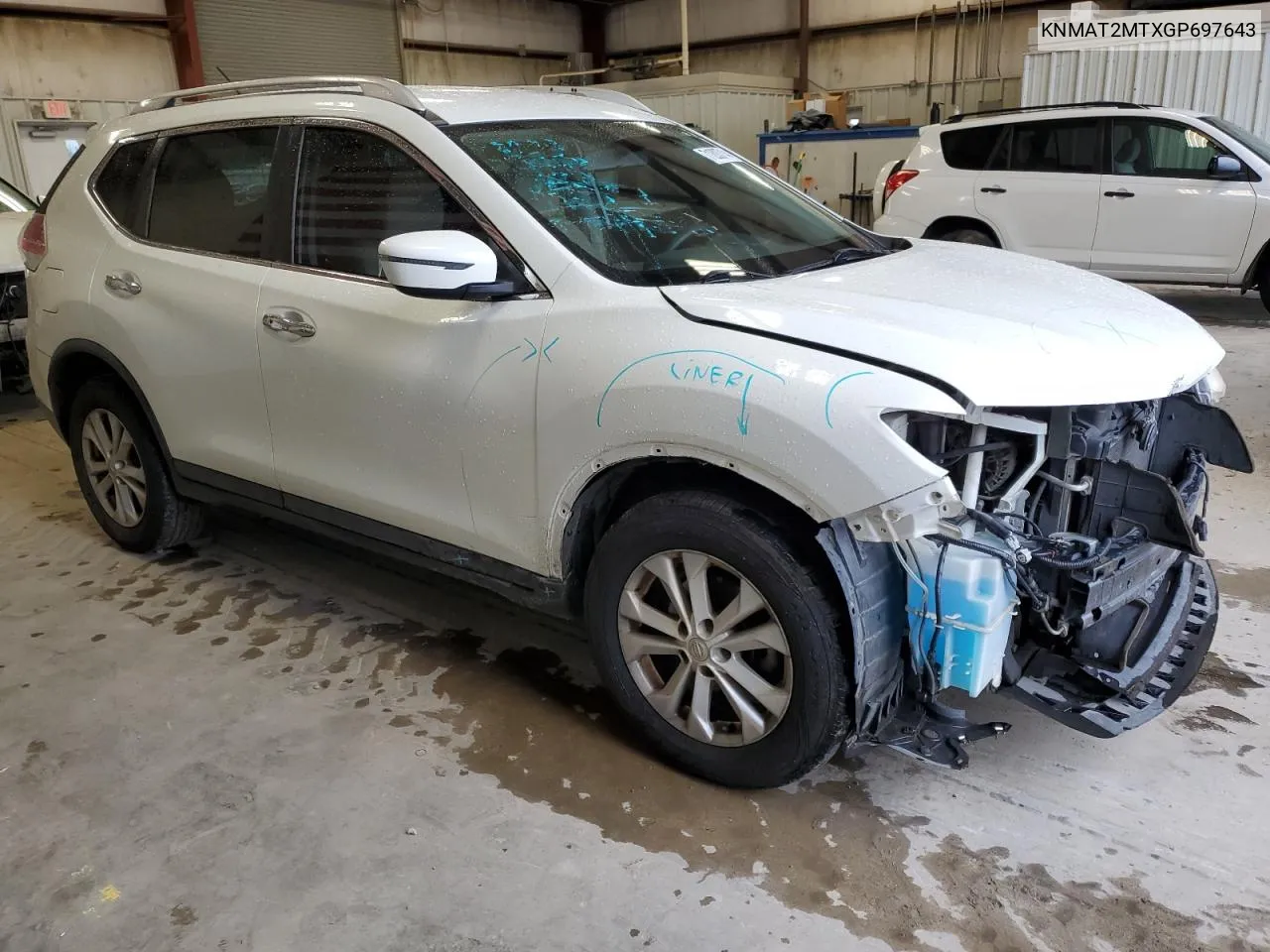 2016 Nissan Rogue S VIN: KNMAT2MTXGP697643 Lot: 71203714