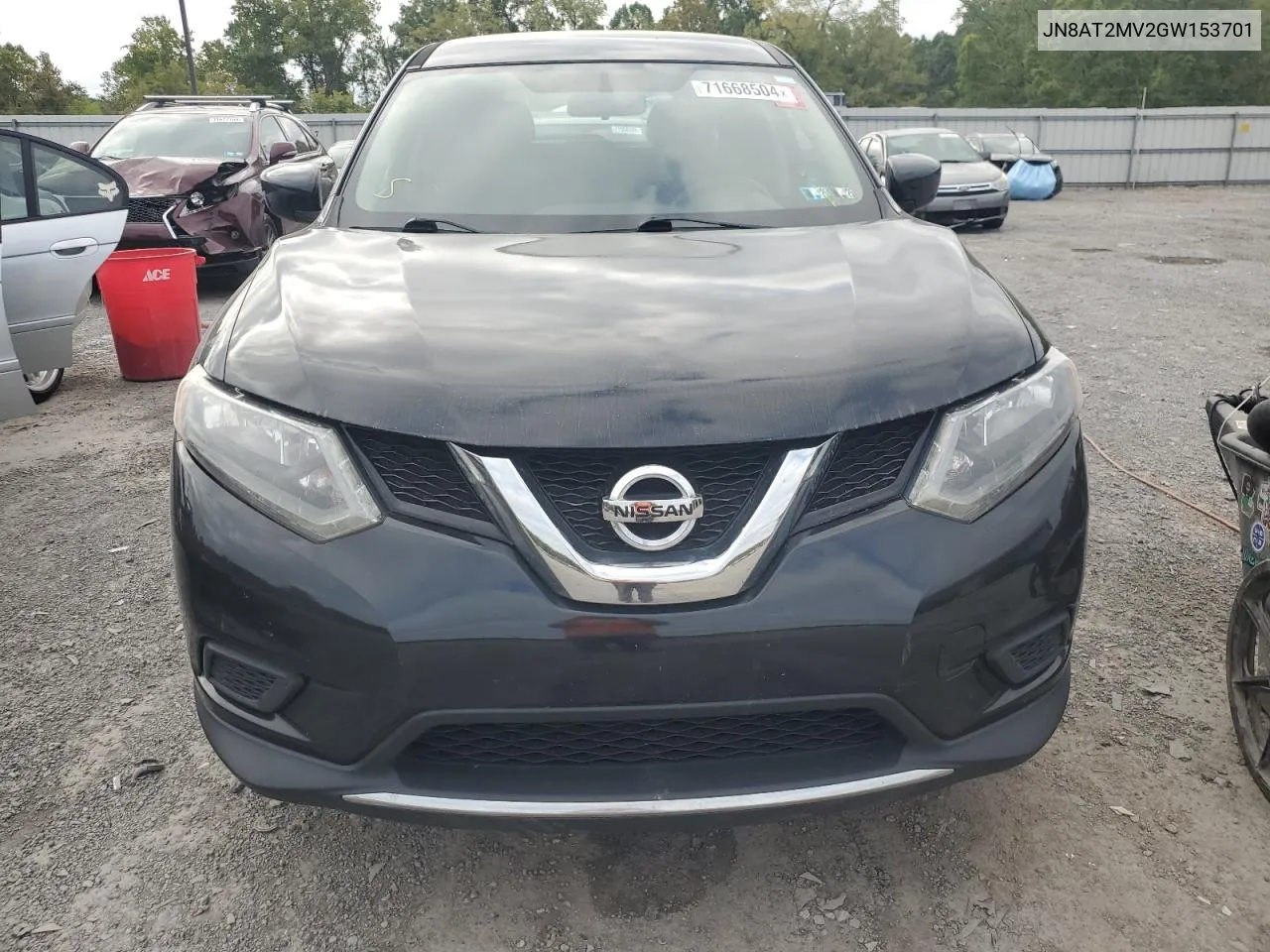 2016 Nissan Rogue S VIN: JN8AT2MV2GW153701 Lot: 71668504