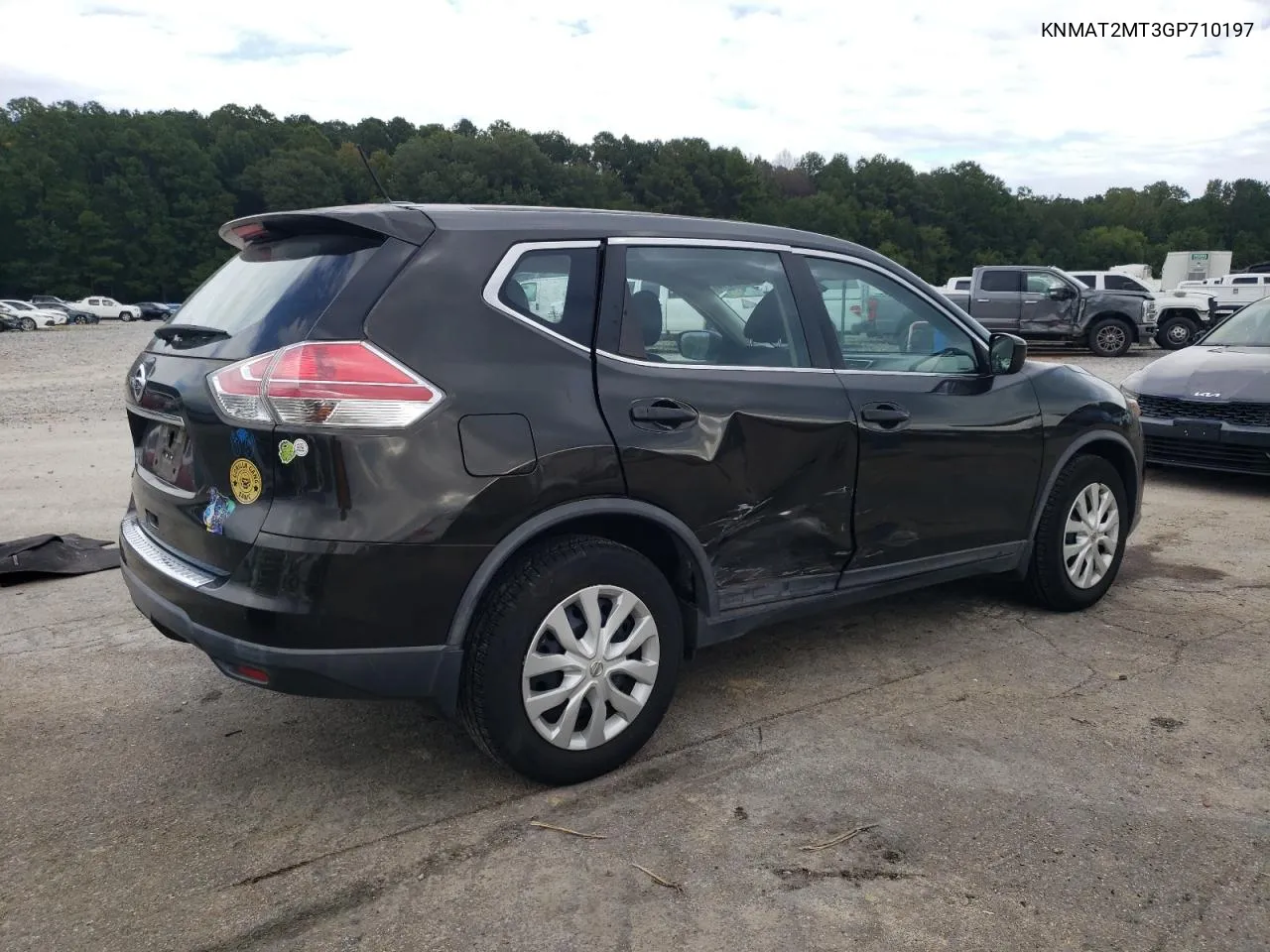 2016 Nissan Rogue S VIN: KNMAT2MT3GP710197 Lot: 71947014