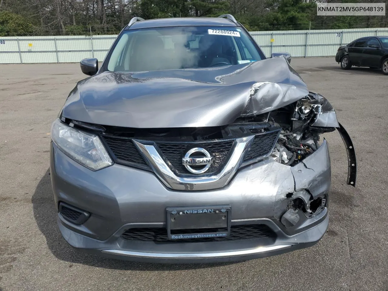 2016 Nissan Rogue S VIN: KNMAT2MV5GP648139 Lot: 72288924