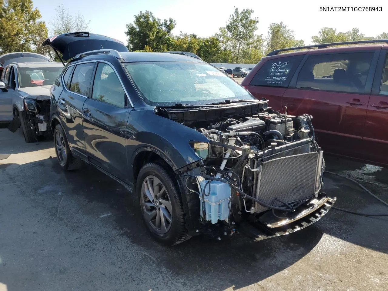 5N1AT2MT1GC768943 2016 Nissan Rogue S