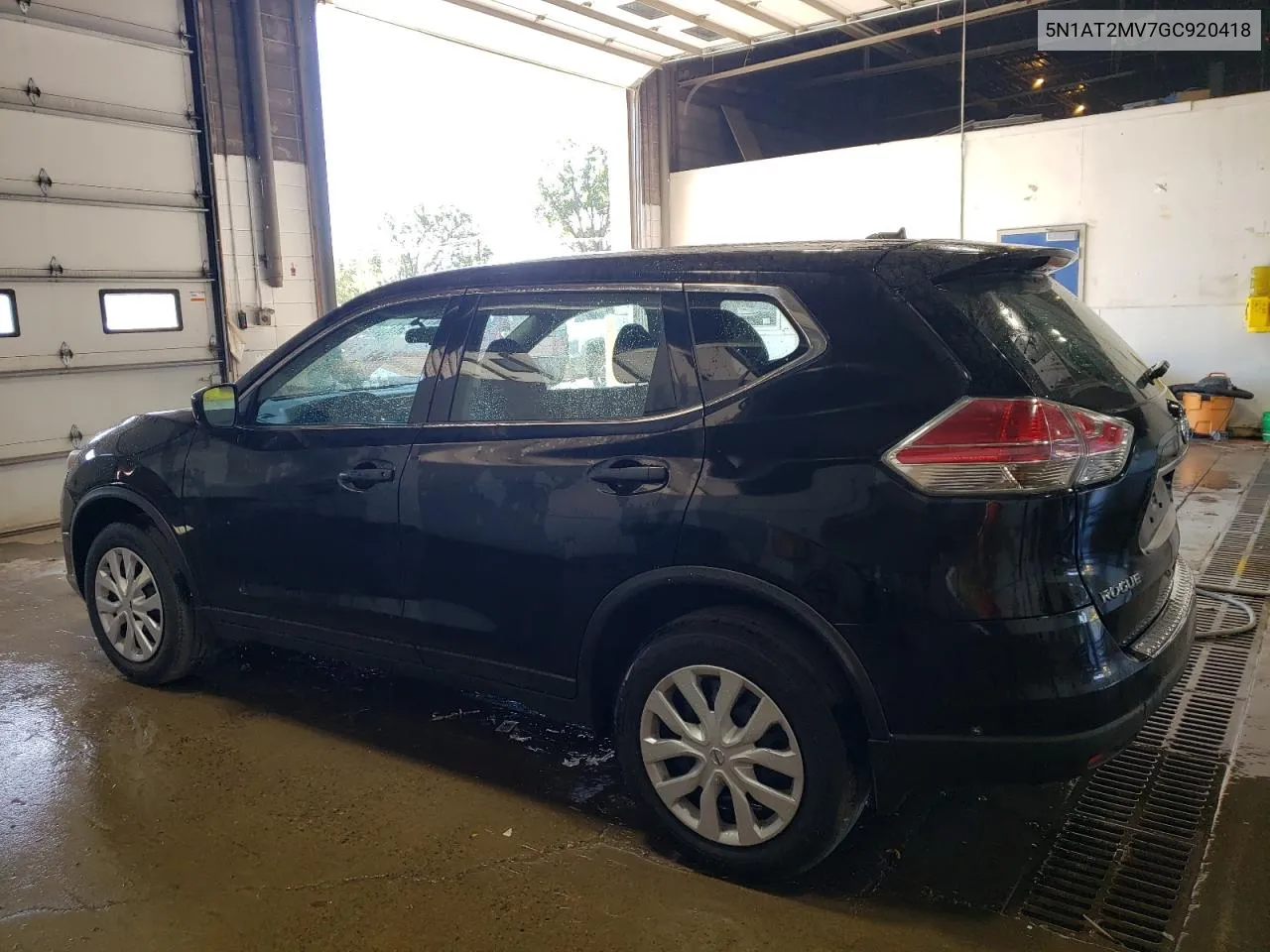 5N1AT2MV7GC920418 2016 Nissan Rogue S